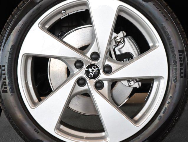 new 2025 Audi Q5 car, priced at $61,890