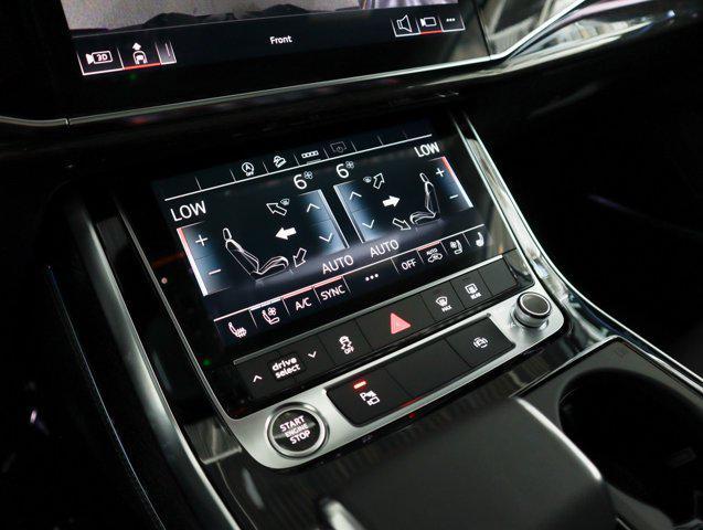 new 2025 Audi Q7 car, priced at $77,460