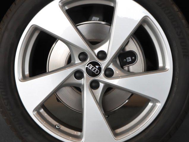 new 2025 Audi Q5 car, priced at $61,150