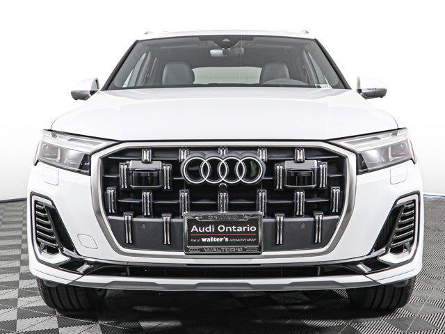 new 2025 Audi Q7 car, priced at $75,545