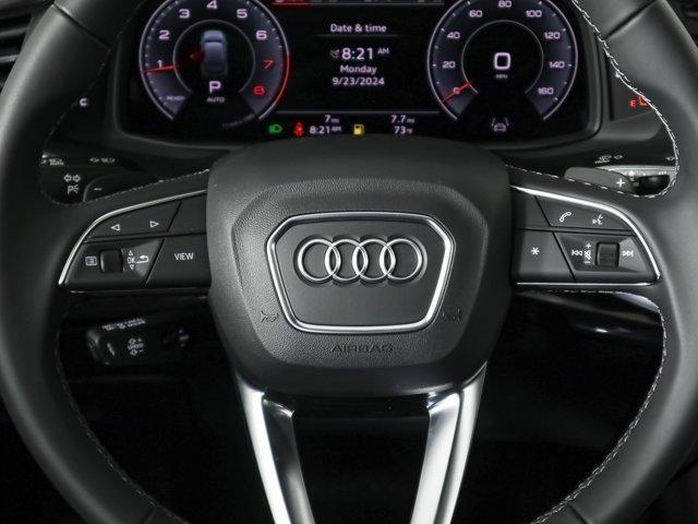 new 2025 Audi Q7 car, priced at $73,465