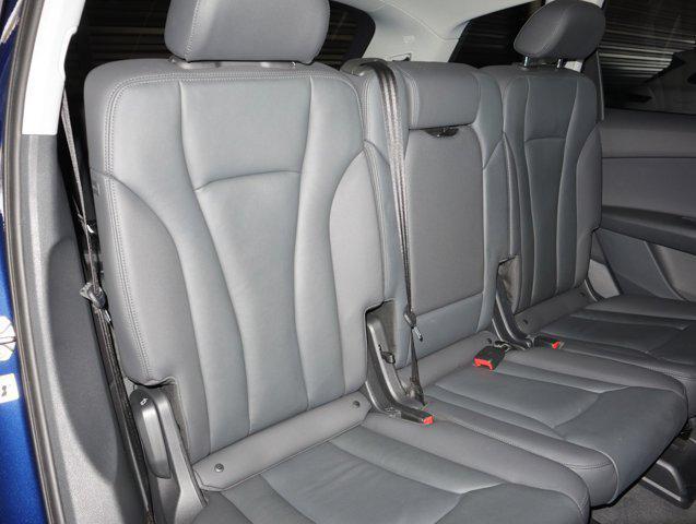 used 2022 Audi Q7 car, priced at $31,000