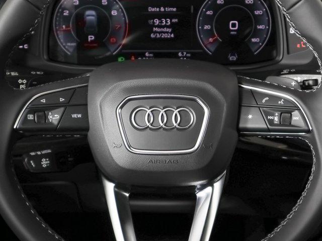 new 2025 Audi Q7 car, priced at $65,270