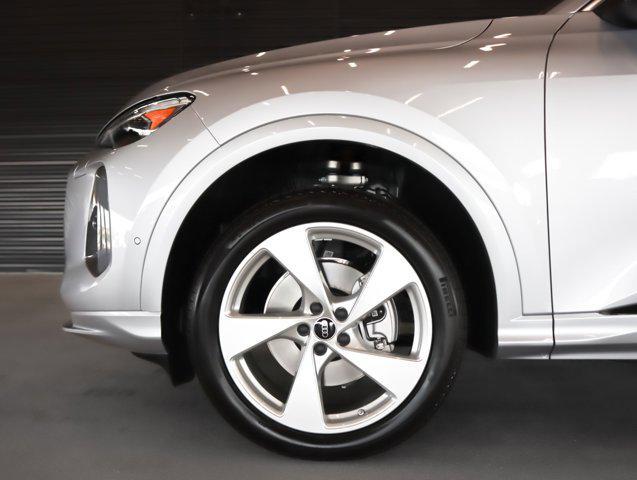 new 2025 Audi Q5 car, priced at $61,890