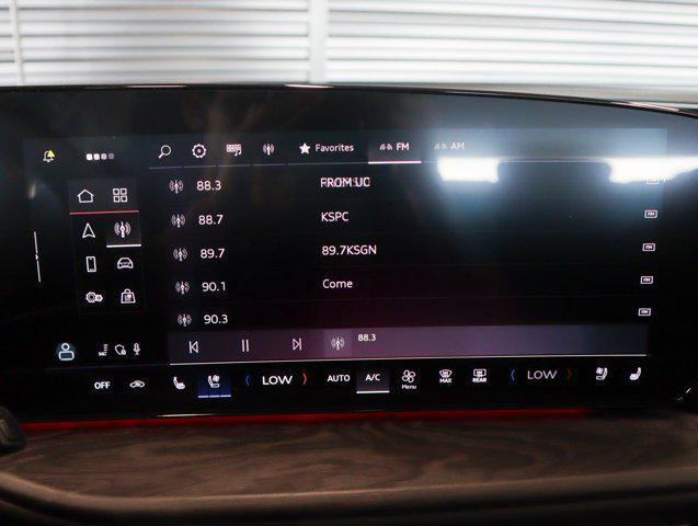 new 2025 Audi Q5 car, priced at $61,800