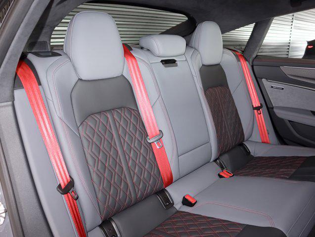 new 2025 Audi S7 car, priced at $110,440
