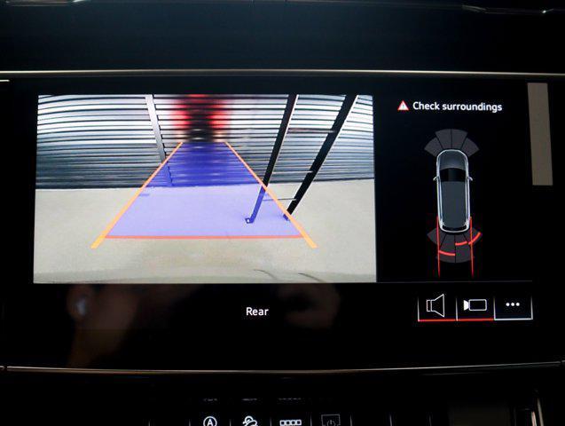 new 2025 Audi Q7 car, priced at $62,675