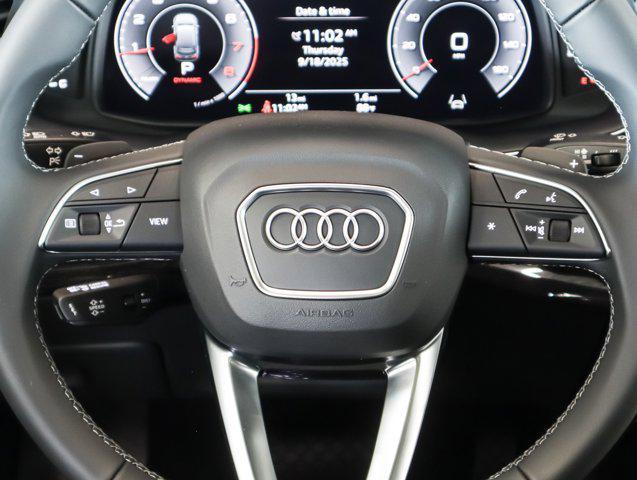 new 2025 Audi Q7 car, priced at $62,675