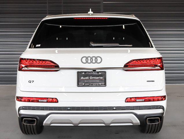 new 2025 Audi Q7 car, priced at $62,675