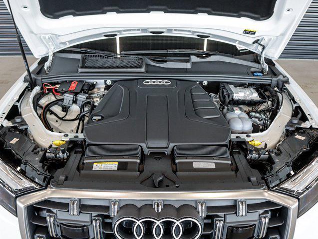 new 2025 Audi Q7 car, priced at $62,675