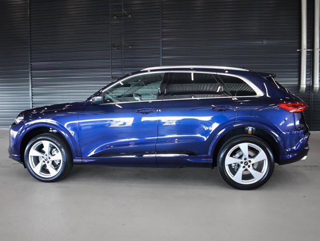 new 2025 Audi Q5 car, priced at $60,440