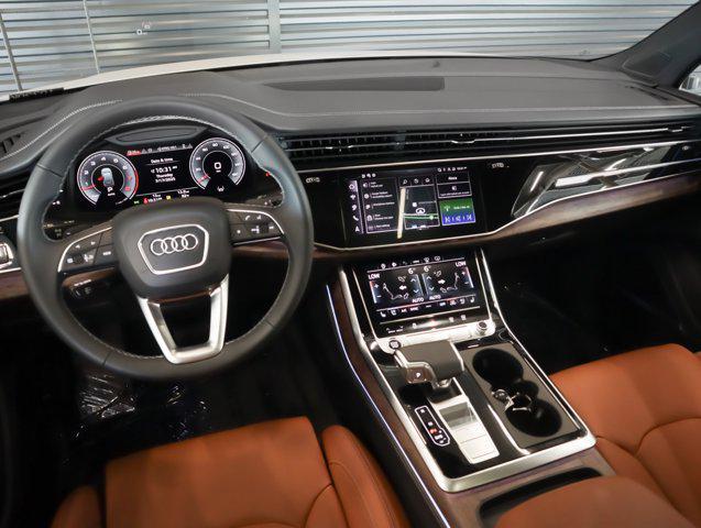 new 2025 Audi Q7 car, priced at $81,270