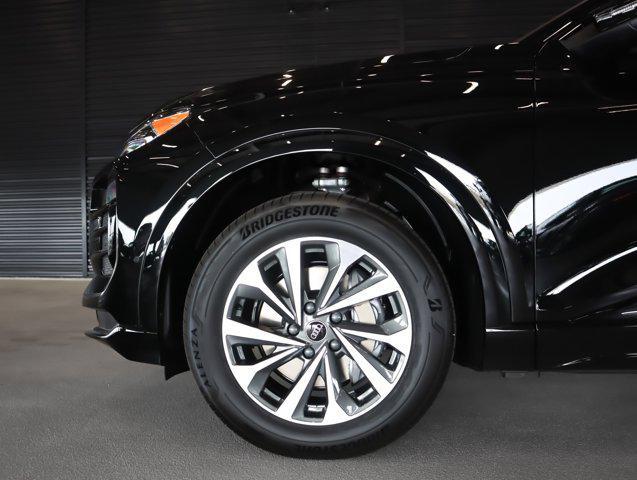 new 2025 Audi Q6 e-tron car, priced at $71,335