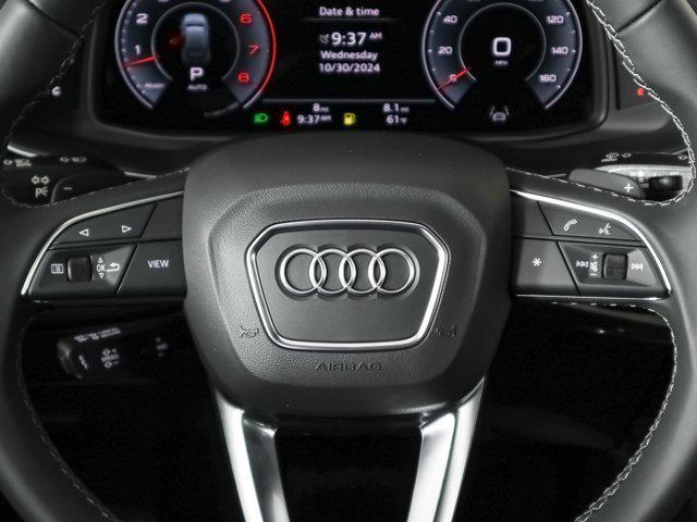 new 2025 Audi Q7 car, priced at $75,510