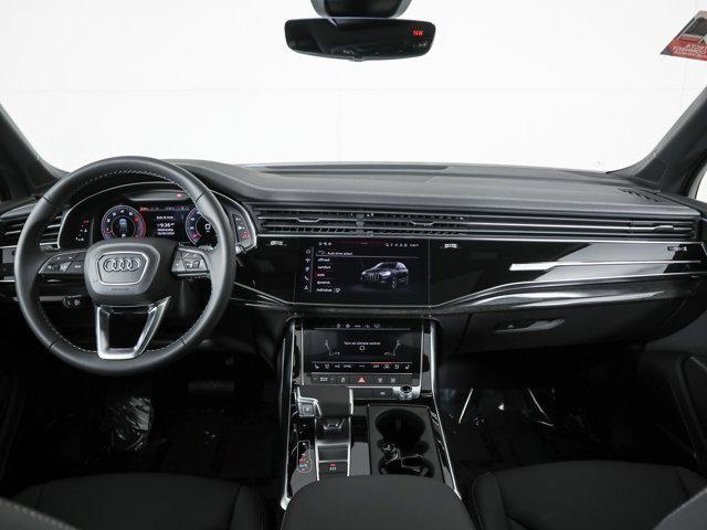 new 2025 Audi Q7 car, priced at $75,510