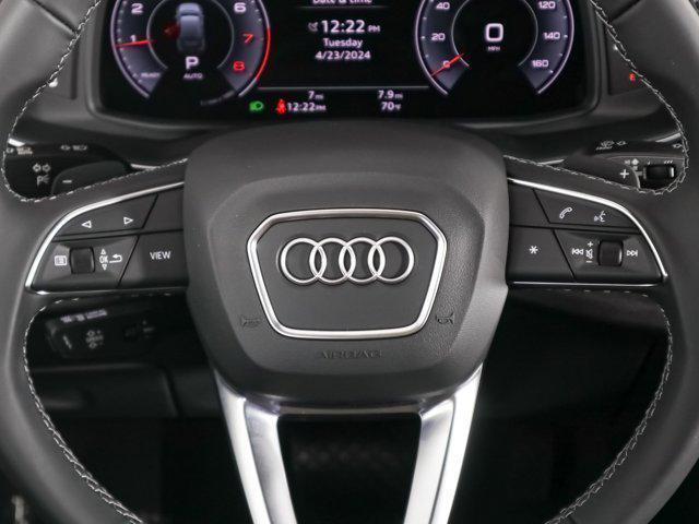 new 2025 Audi Q7 car, priced at $70,020