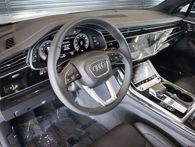 new 2025 Audi Q7 car, priced at $80,520