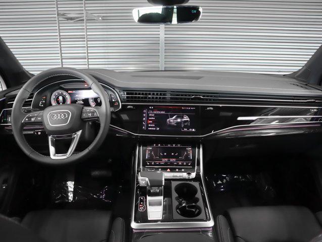 new 2025 Audi Q7 car, priced at $80,520