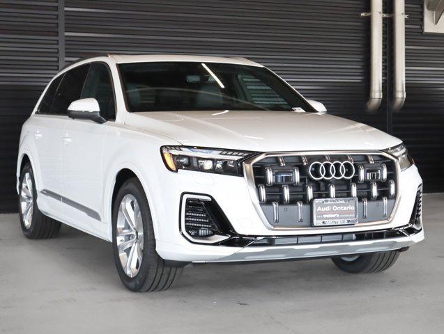 new 2025 Audi Q7 car, priced at $80,520