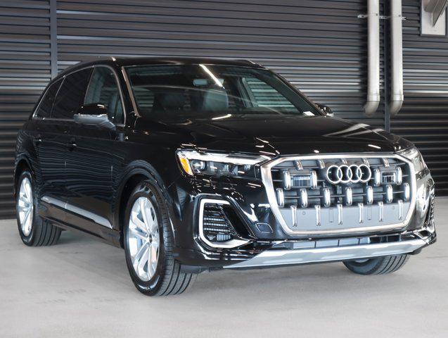 new 2025 Audi Q7 car, priced at $74,090