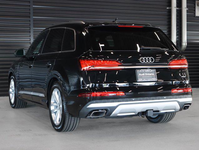 new 2025 Audi Q7 car, priced at $74,090