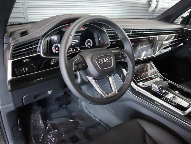 new 2025 Audi Q7 car, priced at $74,090