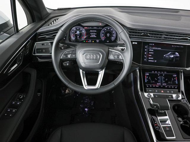 new 2025 Audi Q7 car, priced at $75,510