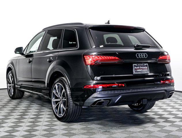 new 2025 Audi Q7 car, priced at $69,820