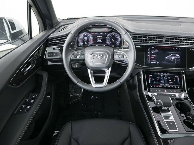 new 2025 Audi Q7 car, priced at $73,465