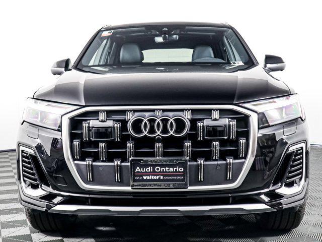 new 2025 Audi Q7 car, priced at $72,270