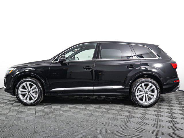 new 2025 Audi Q7 car, priced at $72,270