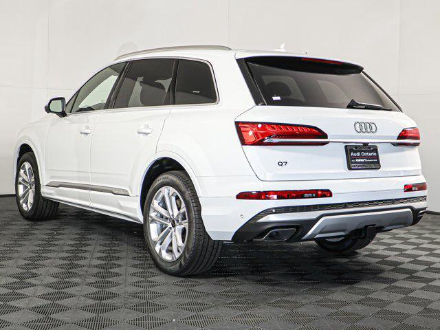 new 2025 Audi Q7 car, priced at $75,510