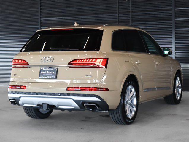 new 2025 Audi Q7 car, priced at $81,270