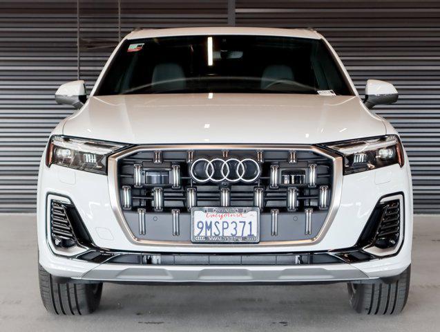 used 2025 Audi Q7 car, priced at $53,995