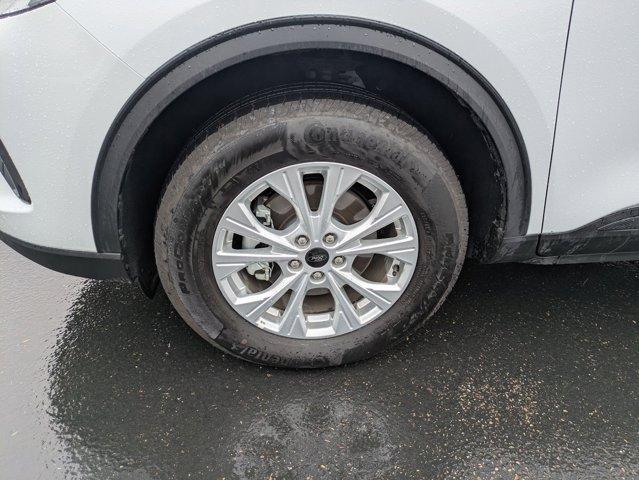 used 2025 Ford Escape car, priced at $25,367