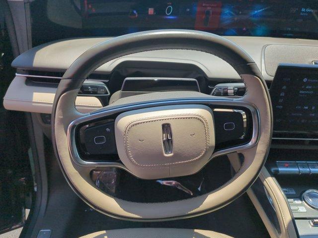 used 2024 Lincoln Nautilus car, priced at $46,825
