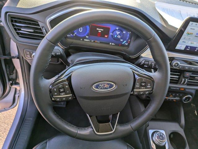 used 2022 Ford Escape car, priced at $24,499