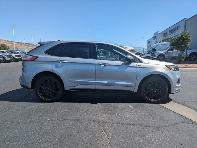used 2022 Ford Edge car, priced at $30,357