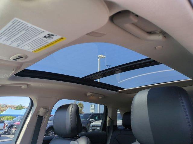 used 2022 Lincoln Nautilus car, priced at $36,399