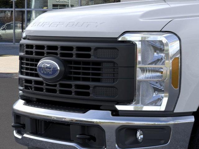 new 2025 Ford F-350 car, priced at $72,635