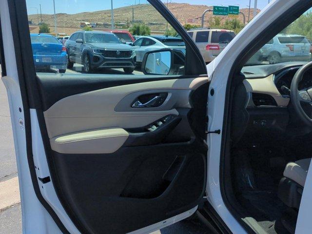 used 2022 Chevrolet Traverse car, priced at $26,706