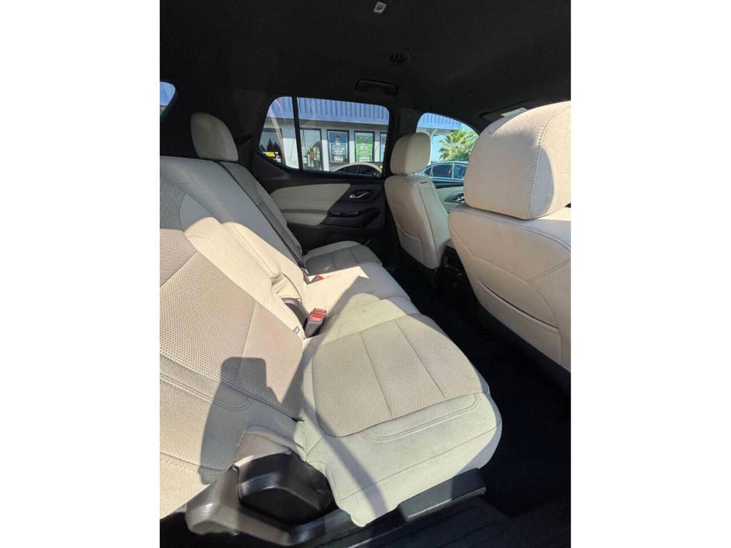 used 2022 Chevrolet Traverse car, priced at $26,999