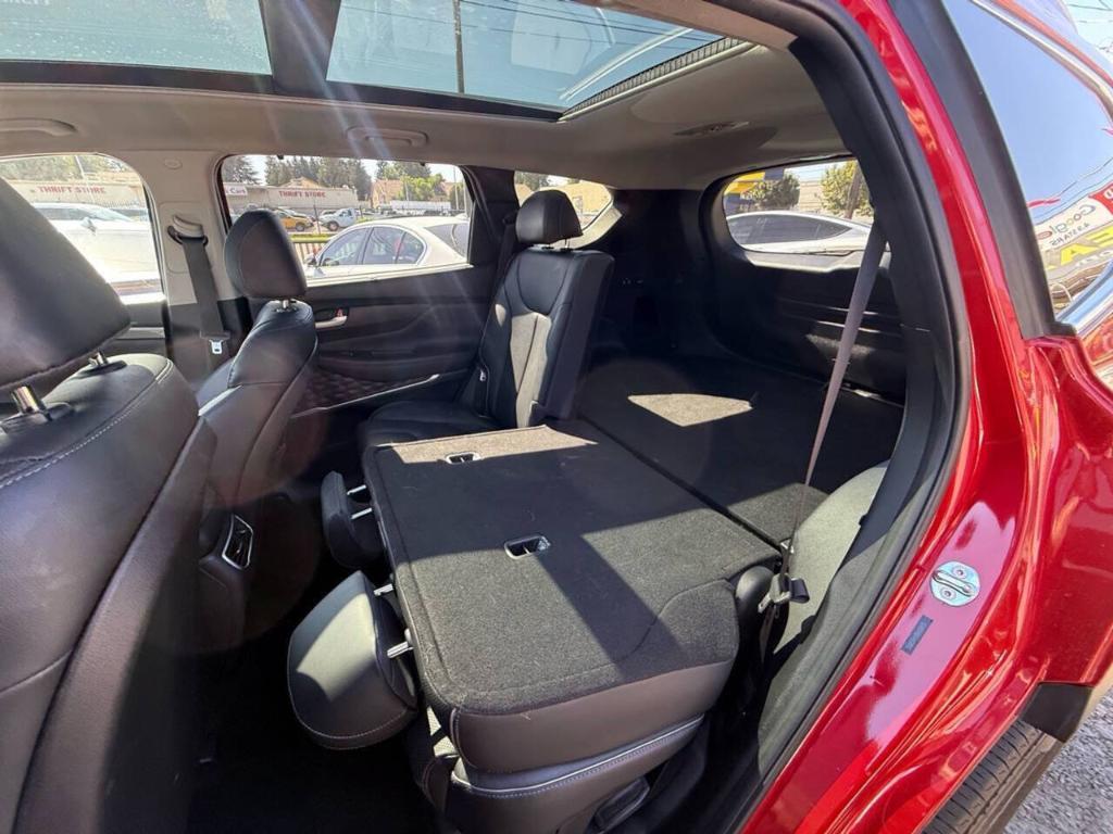 used 2022 Hyundai Santa Fe car, priced at $24,997