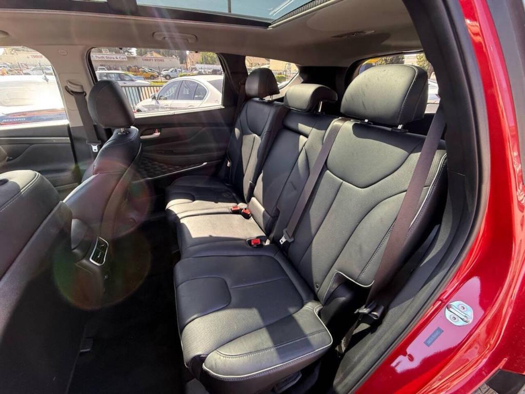 used 2022 Hyundai Santa Fe car, priced at $24,997
