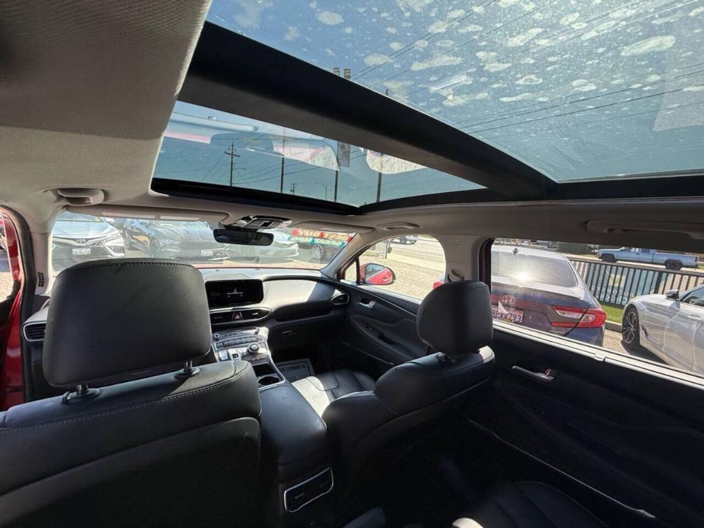 used 2022 Hyundai Santa Fe car, priced at $24,997