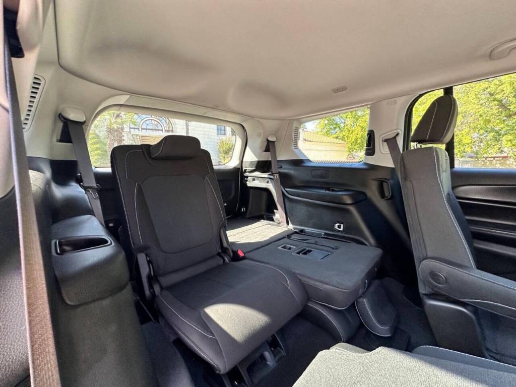 used 2023 Jeep Grand Cherokee L car, priced at $28,999