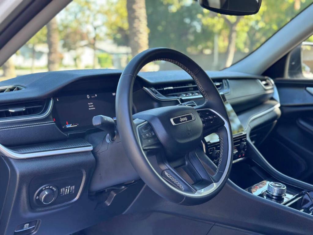 used 2023 Jeep Grand Cherokee L car, priced at $28,999