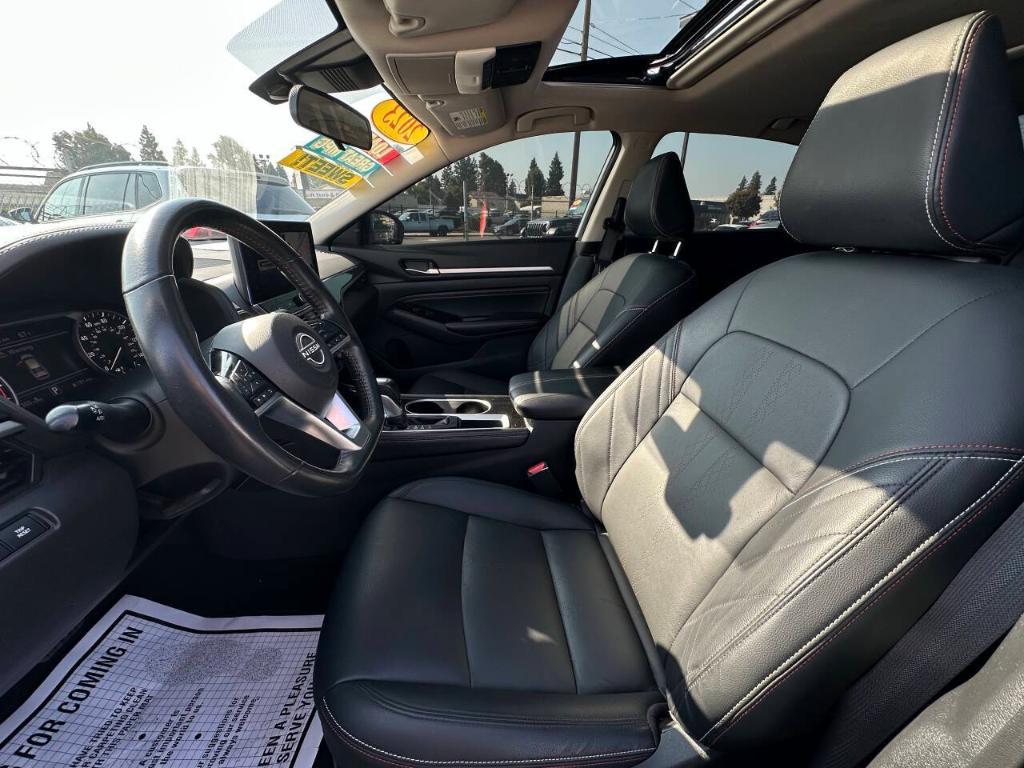 used 2023 Nissan Altima car, priced at $25,999