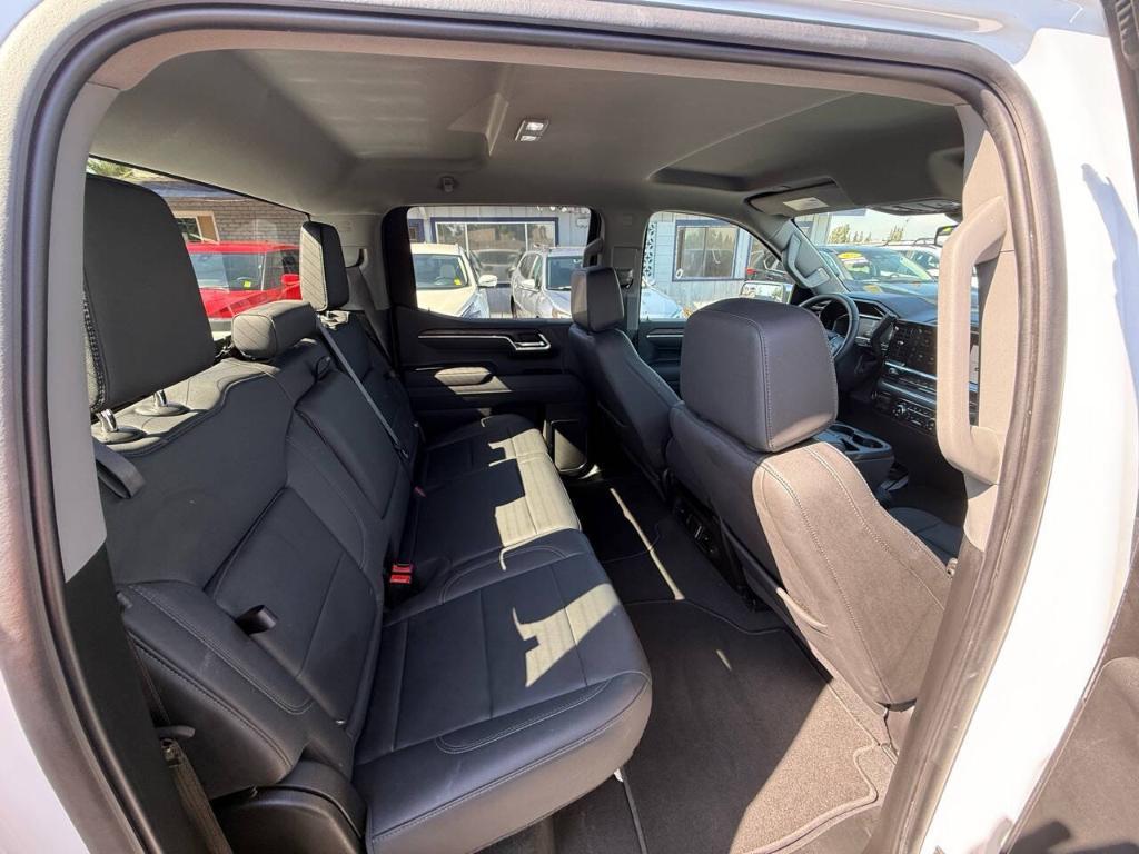 used 2025 GMC Sierra 1500 car, priced at $50,997