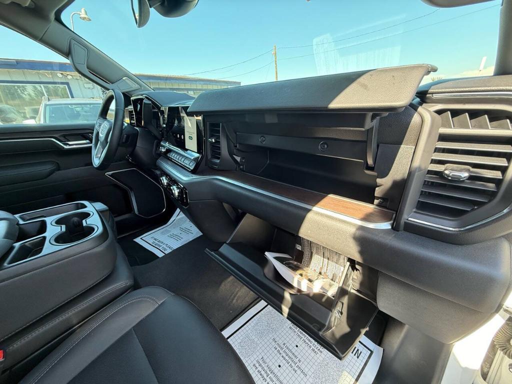 used 2025 GMC Sierra 1500 car, priced at $50,997
